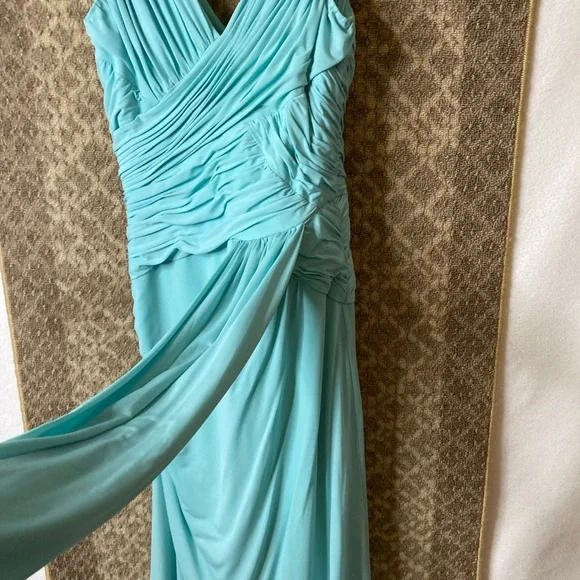 BCBGMAXAZRIA blue/teal anything dress up dress - Picture 3 of 12